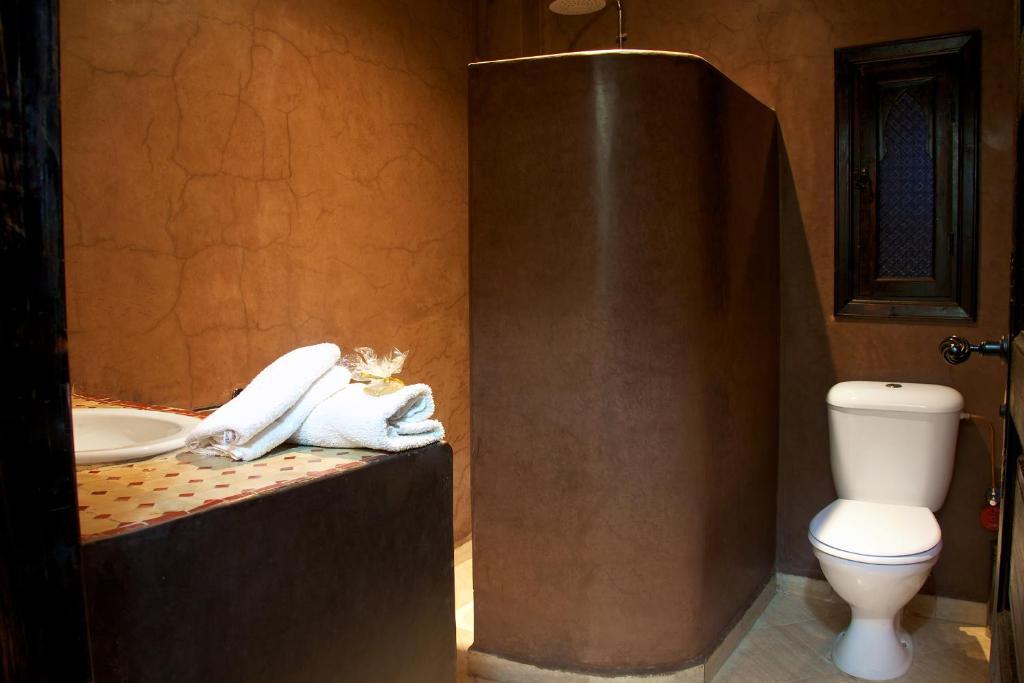Hotel Azoul Varzazat Oda fotoğraf