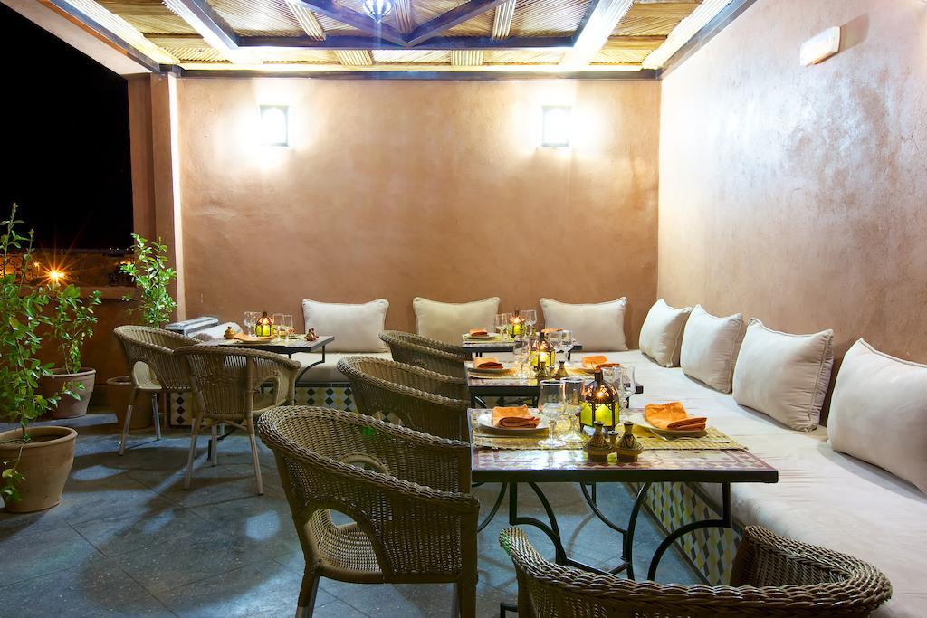 Hotel Azoul Varzazat Dış mekan fotoğraf